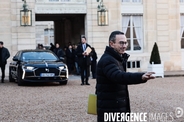 1er conseil des ministres du gouvernement bayrou