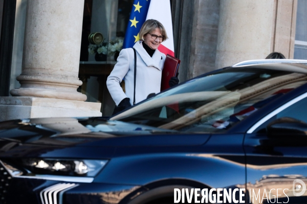 1er conseil des ministres du gouvernement bayrou