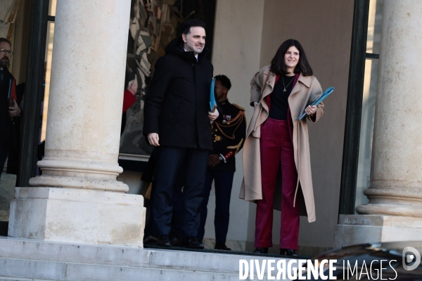 1er conseil des ministres du gouvernement bayrou