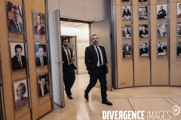 Préparation du Budget 2025 au ministère à Bercy.