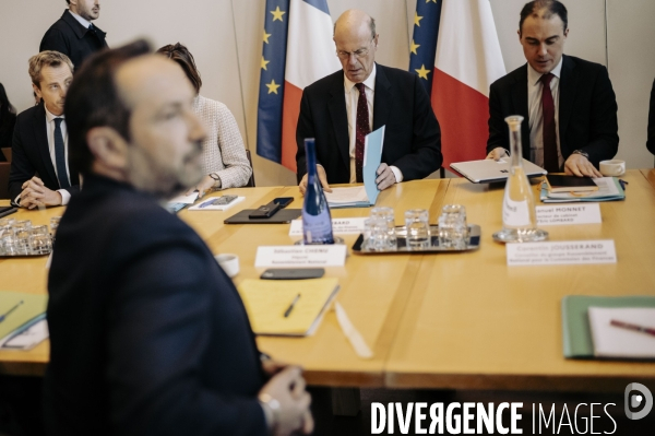 Préparation du Budget 2025 au ministère à Bercy.