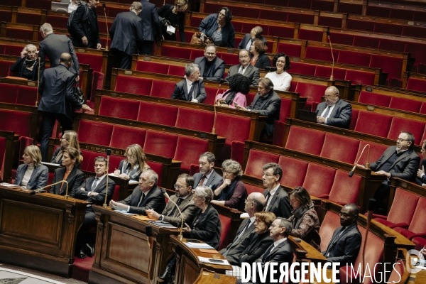 Motion de censure contre le gouvernement Bayrou