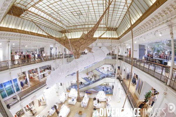 Le serpent ernesto neto au bon marche