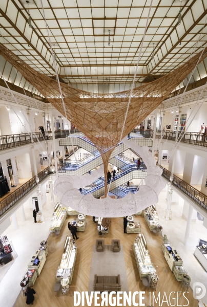 Le serpent ernesto neto au bon marche