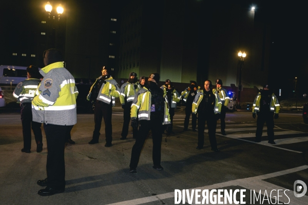 Investiture de Donald Trump - L attente de la libération des insurgés du Capitole à Washington.