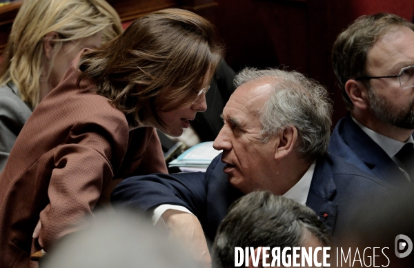 Assemblee Nationale / Questions au gouvernement