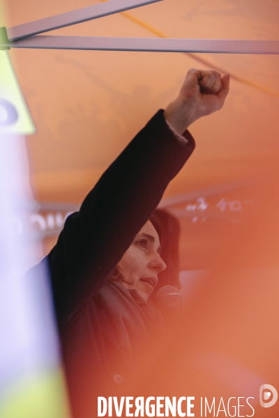 Rassemblement de la CGT contre les licenciements