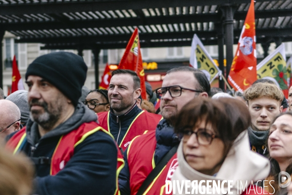 Rassemblement de la CGT contre les licenciements
