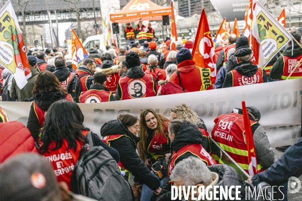 Rassemblement de la CGT contre les licenciements