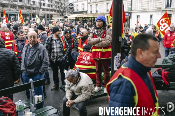 Rassemblement de la CGT contre les licenciements