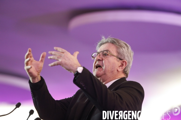 Meeting de campagne municipale de louis boyard a villeneuve-saint-georges.