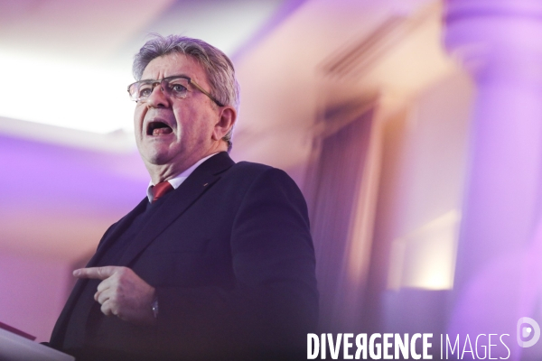 Meeting de campagne municipale de louis boyard a villeneuve-saint-georges.