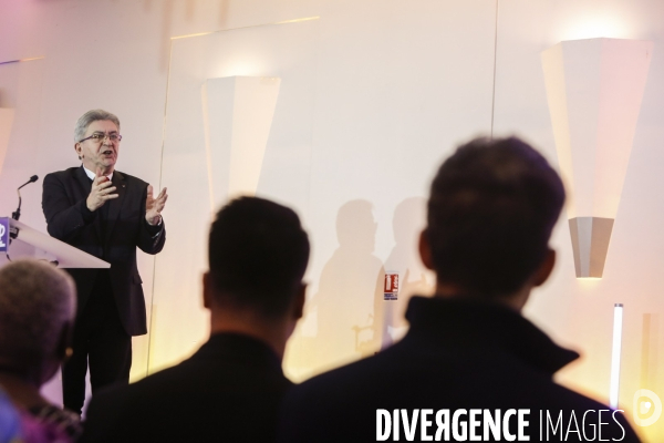 Meeting de campagne municipale de louis boyard a villeneuve-saint-georges.
