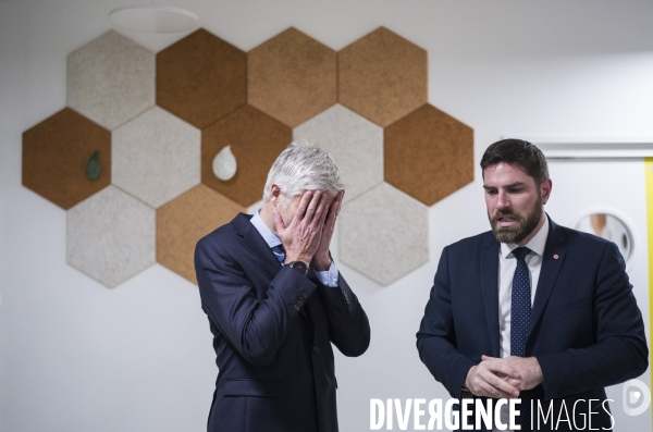 LAURENT WAUQUIEZ EN deplacement a l hay-les-roses aupres du depute vincent jeanbrun.