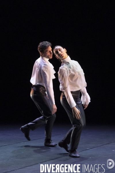 LARMES BLANCHES de Angelin Preljocaj