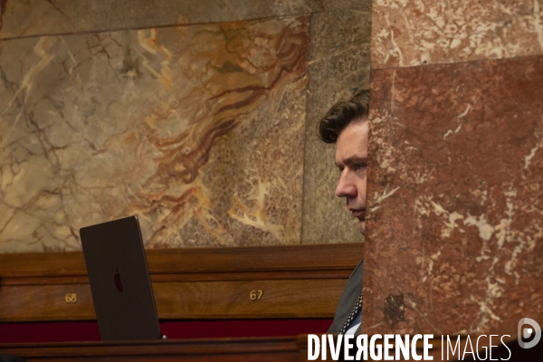 Motion de censure à l Assemblée nationale.