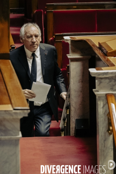 49.3 pour le Budget et la Sécurité sociale.