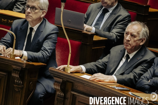 49.3 pour le Budget et la Sécurité sociale.