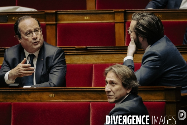 49.3 pour le Budget et la Sécurité sociale.