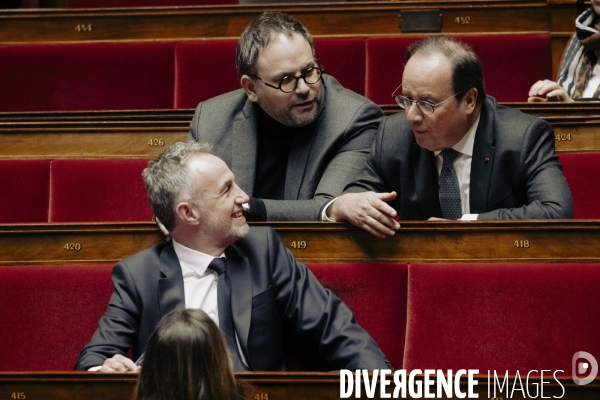 Motion de censure portée par LFI contre le 49.3