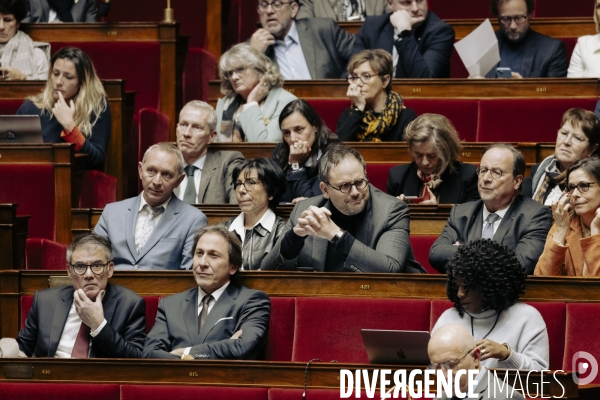 Motion de censure portée par LFI contre le 49.3