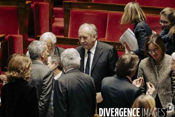 Motion de censure portée par LFI contre le 49.3