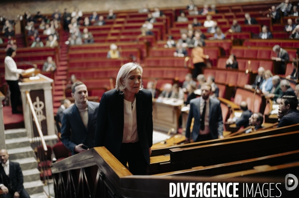 Motion de censure portée par LFI contre le 49.3