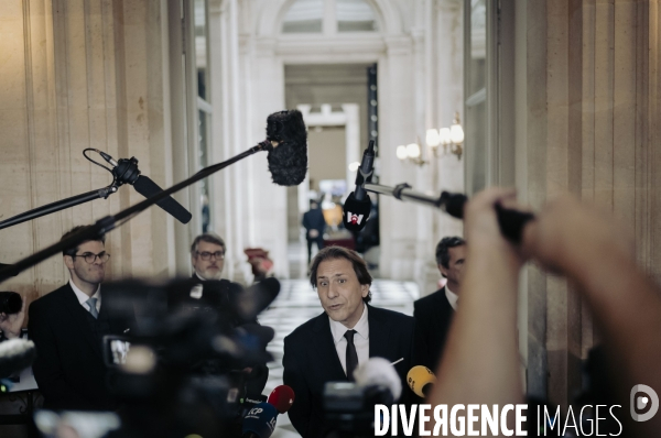 Motion de censure portée par LFI contre le 49.3