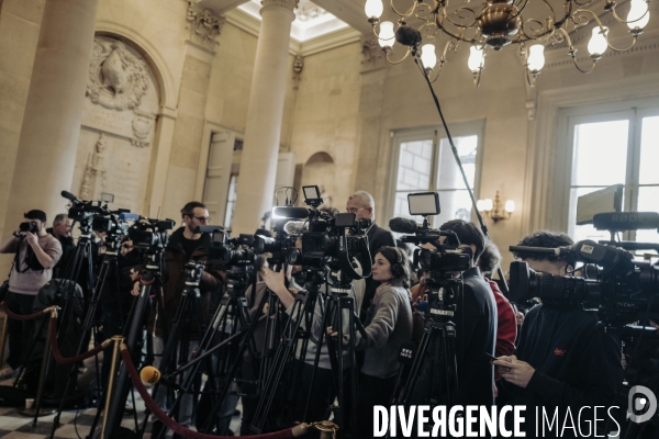 Motion de censure portée par LFI contre le 49.3