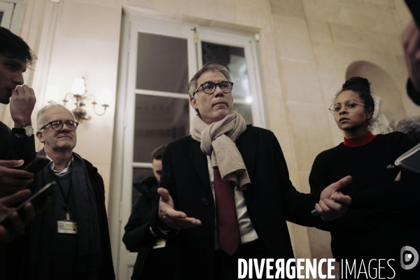 Motion de censure portée par LFI contre le 49.3