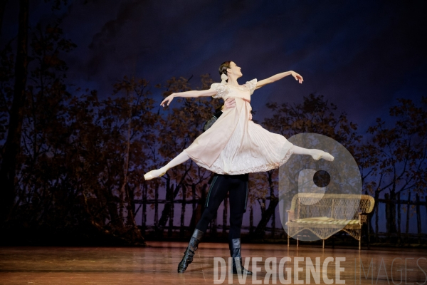 ONÉGUINE  / John Cranko / Ballet de l Opéra national de Paris