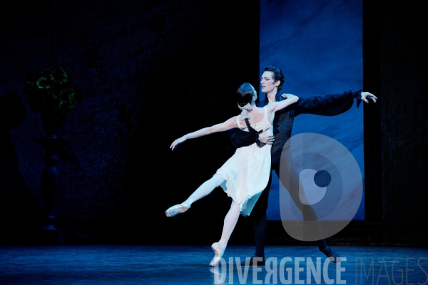 ONÉGUINE  / John Cranko / Ballet de l Opéra national de Paris