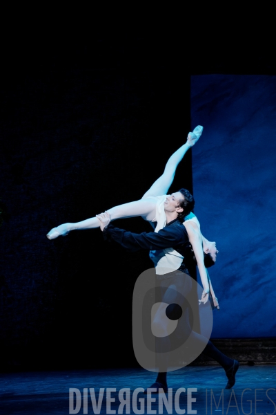 ONÉGUINE  / John Cranko / Ballet de l Opéra national de Paris