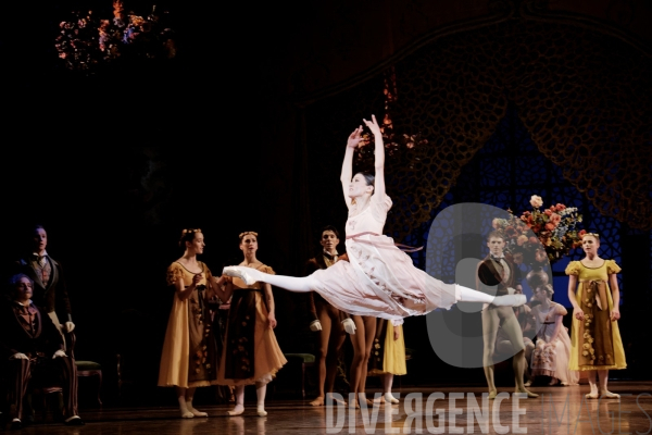 ONÉGUINE  / John Cranko / Ballet de l Opéra national de Paris
