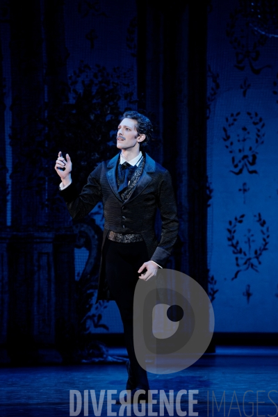 ONÉGUINE  / John Cranko / Ballet de l Opéra national de Paris