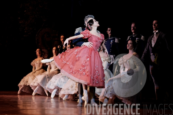 ONÉGUINE  / John Cranko / Ballet de l Opéra national de Paris