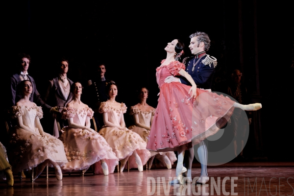 ONÉGUINE  / John Cranko / Ballet de l Opéra national de Paris
