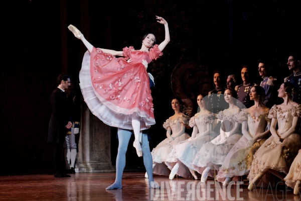 ONÉGUINE  / John Cranko / Ballet de l Opéra national de Paris