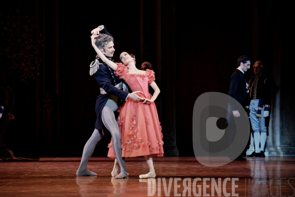 ONÉGUINE  / John Cranko / Ballet de l Opéra national de Paris