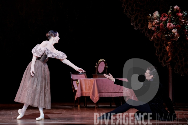 ONÉGUINE  / John Cranko / Ballet de l Opéra national de Paris