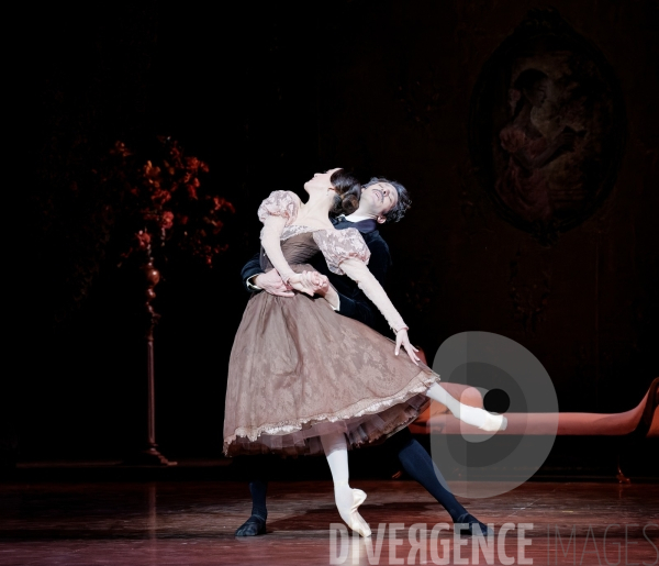 ONÉGUINE  / John Cranko / Ballet de l Opéra national de Paris