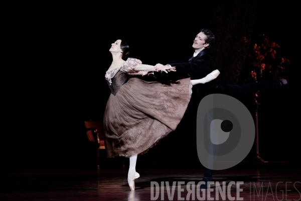 ONÉGUINE  / John Cranko / Ballet de l Opéra national de Paris