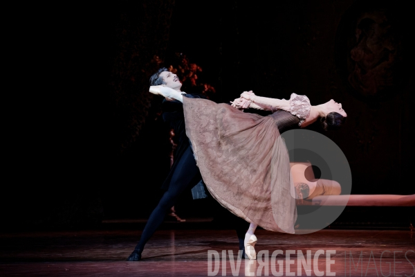 ONÉGUINE  / John Cranko / Ballet de l Opéra national de Paris
