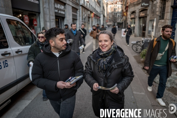 Déplacement de Lucie Castets à Grenoble.