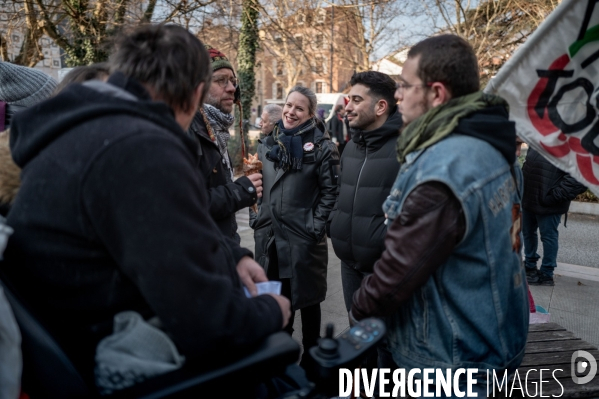 Déplacement de Lucie Castets à Grenoble.