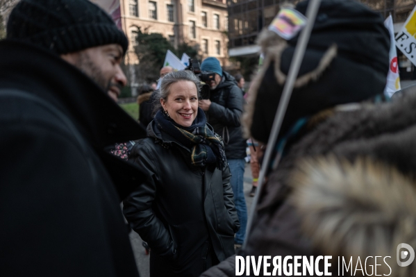 Déplacement de Lucie Castets à Grenoble.