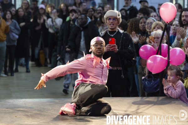 Ball voguing - Pink Sunday Kiki Ball - Lasseindra Lanvin