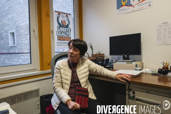 “Il faut que je tienne” : le quotidien sous pression des personnes étrangères sans droit au séjour.