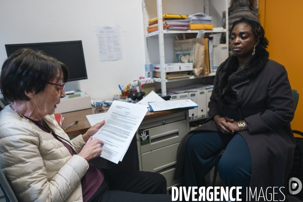 “Il faut que je tienne” : le quotidien sous pression des personnes étrangères sans droit au séjour.