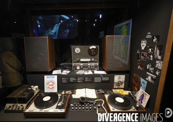 Exposition disco, i m coming out a la philharmonie de paris